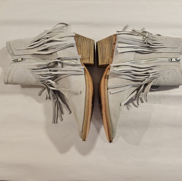 Free People Western Boots Woman  Lawless Bone/Sand Suede Leather Fringe New Sz 7 - Picture 6 of 17
